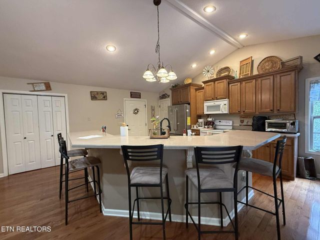 224 Victoria Circle, Jamestown, TN 38556