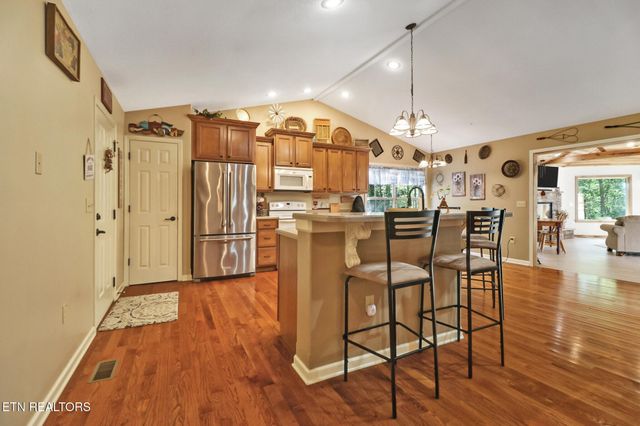 224 Victoria Circle, Jamestown, TN 38556