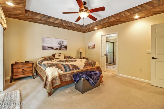 224 Victoria Circle, Jamestown, TN 38556