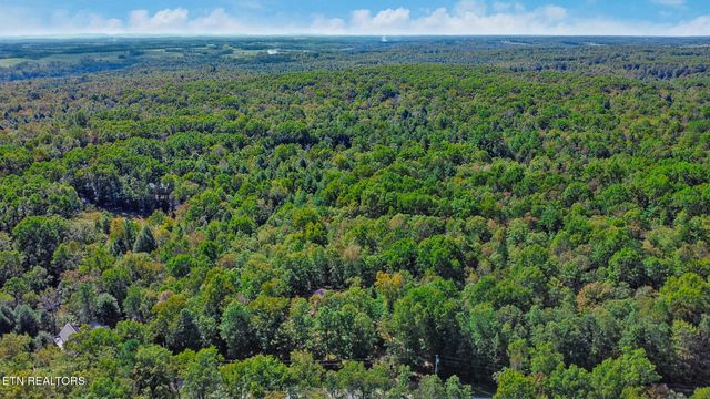 224 Victoria Circle, Jamestown, TN 38556