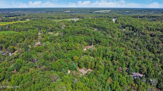 224 Victoria Circle, Jamestown, TN 38556