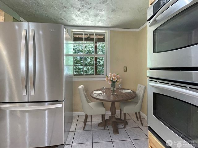 890 W Wynwood Drive, Shelton, WA 98584