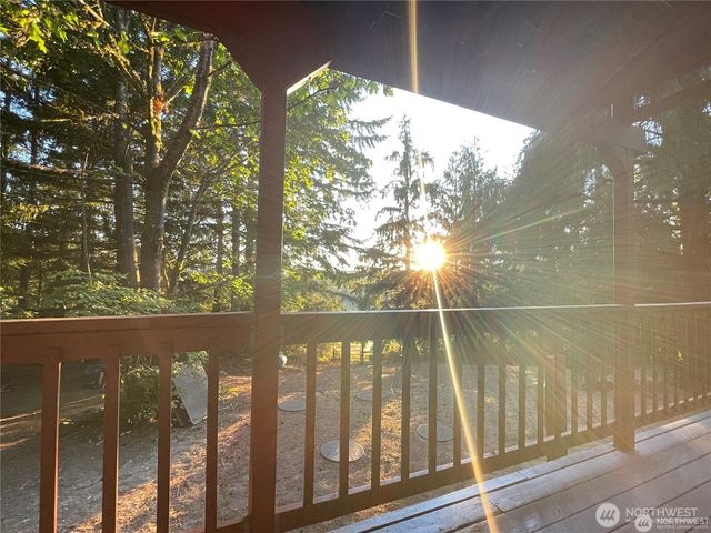 890 W Wynwood Drive, Shelton, WA 98584