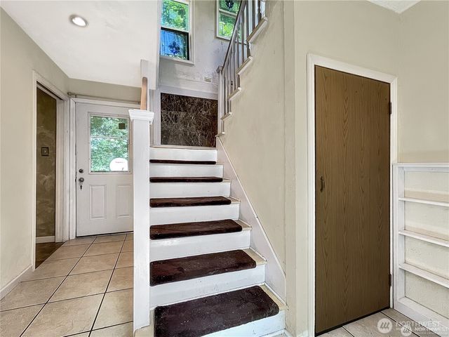 890 W Wynwood Drive, Shelton, WA 98584