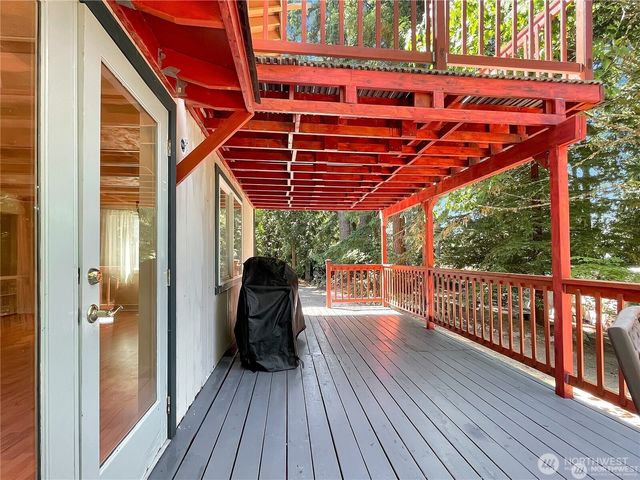 890 W Wynwood Drive, Shelton, WA 98584