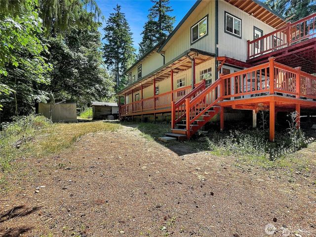 890 W Wynwood Drive, Shelton, WA 98584