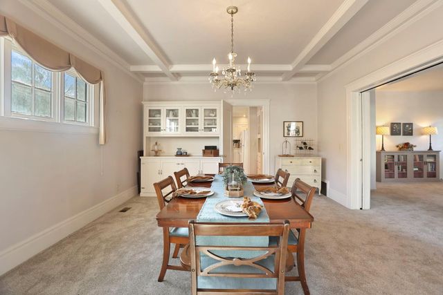 850 N Baker St, Stockton, CA 95203