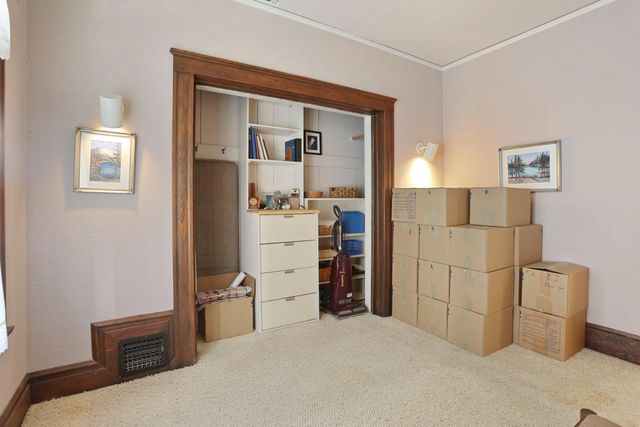 850 N Baker St, Stockton, CA 95203