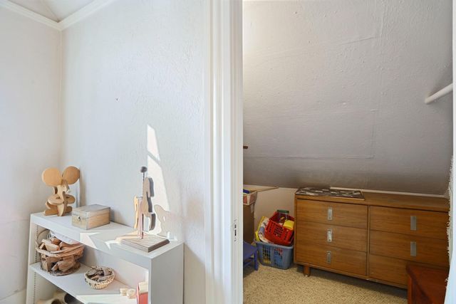 850 N Baker St, Stockton, CA 95203