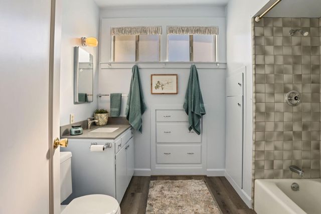 850 N Baker St, Stockton, CA 95203