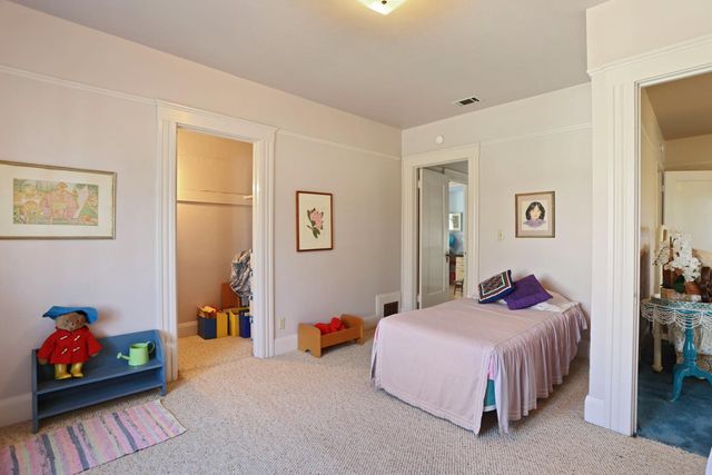 850 N Baker St, Stockton, CA 95203