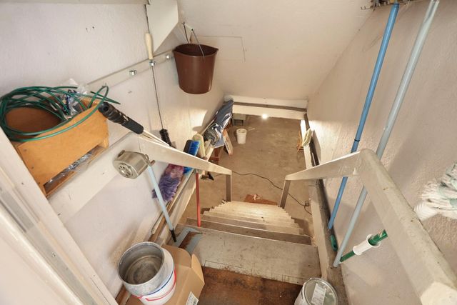 850 N Baker St, Stockton, CA 95203