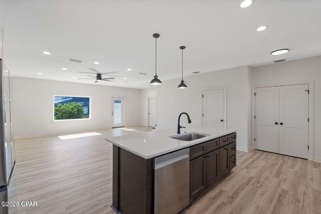 1000 E 4th Street, Panama City, FL 32401