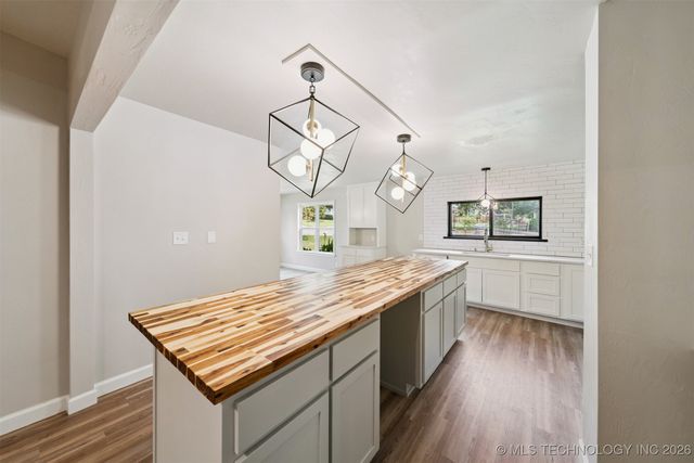 610 W Fairview Street, Tulsa, OK 74127