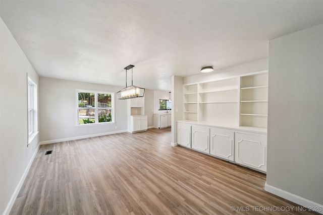 610 W Fairview Street, Tulsa, OK 74127