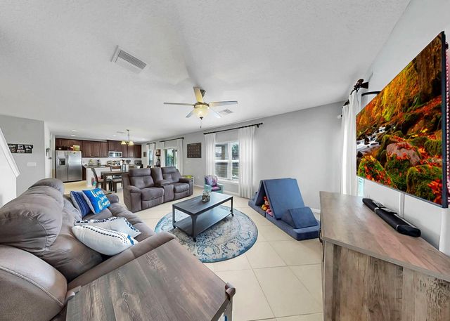 8105 ROTHBURY HILLS PLACE, Gibsonton, FL 33534