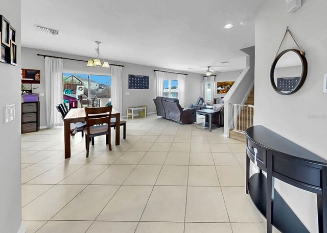 8105 ROTHBURY HILLS PLACE, Gibsonton, FL 33534