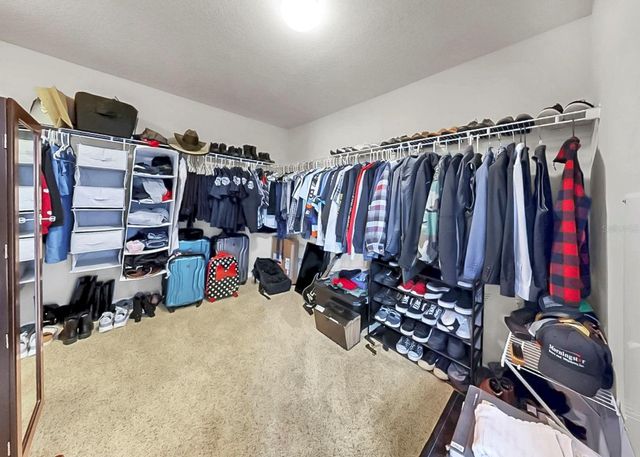 8105 ROTHBURY HILLS PLACE, Gibsonton, FL 33534