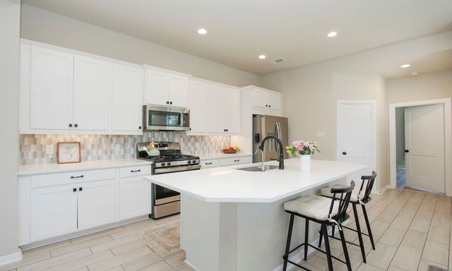 320 Rise Lane, Montgomery, TX 77316
