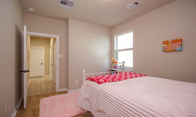 320 Rise Lane, Montgomery, TX 77316