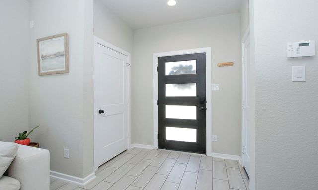 320 Rise Lane, Montgomery, TX 77316