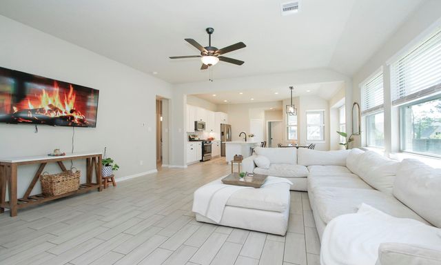 320 Rise Lane, Montgomery, TX 77316