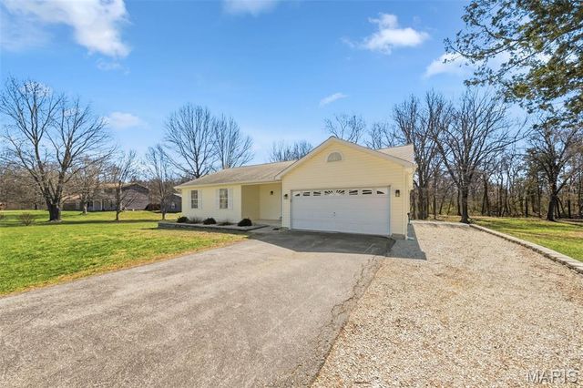 72 Westwood Trail, Foristell, MO 63348