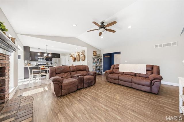 72 Westwood Trail, Foristell, MO 63348