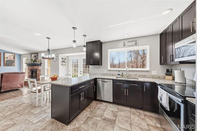 72 Westwood Trail, Foristell, MO 63348