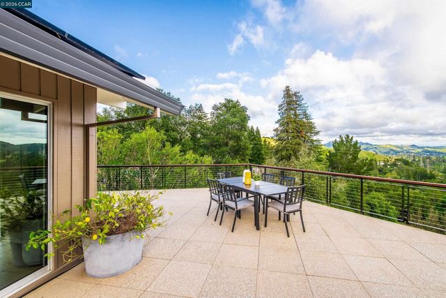6 Donald Drive, Orinda, CA 94563