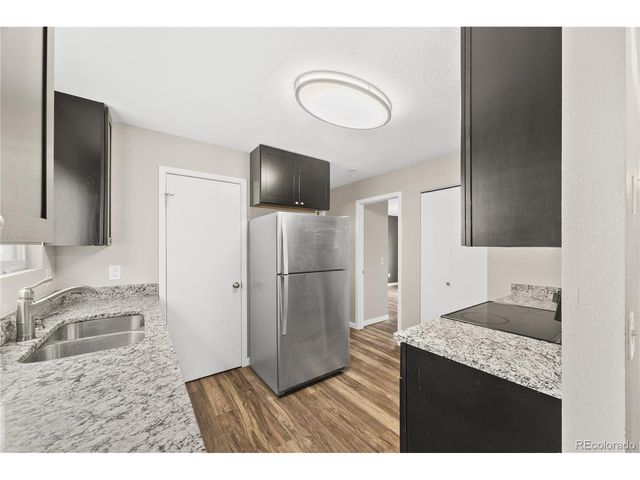 311 W Lehow Ave 14, Englewood, CO 80110