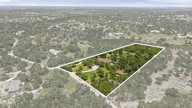 325 Cedar Ridge, Kerrville, TX 78028