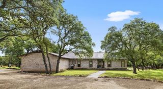 325 Cedar Ridge, Kerrville, TX 78028