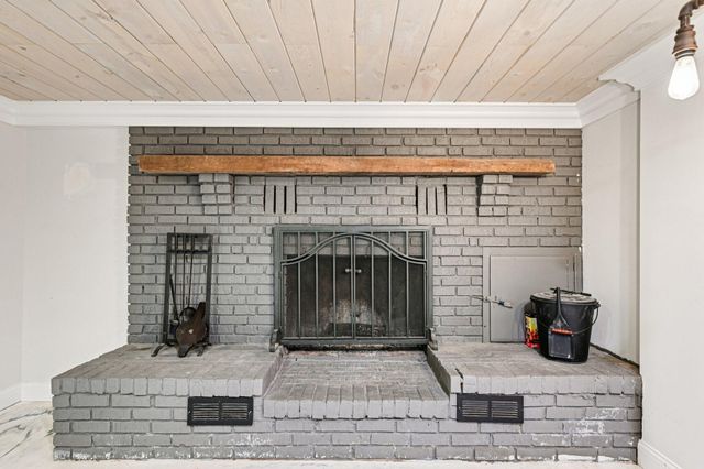 545 N County Line Road, Sunbury, OH 43074