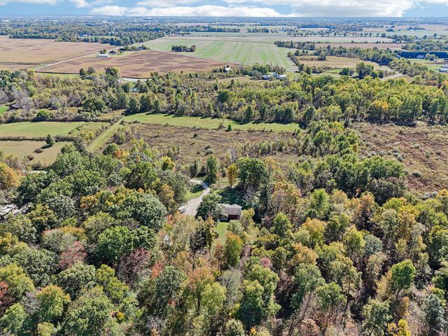 545 N County Line Road, Sunbury, OH 43074