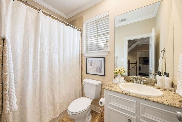 4013 Alba Road, Houston, TX 77018