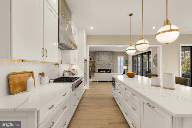 2733 CHESAPEAKE ST NW, Washington, DC 20008