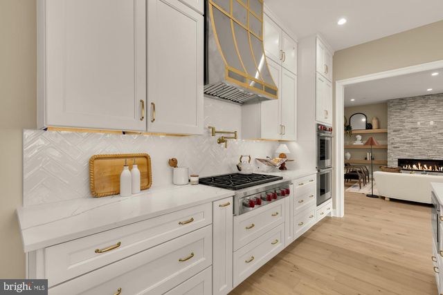 2733 CHESAPEAKE ST NW, Washington, DC 20008