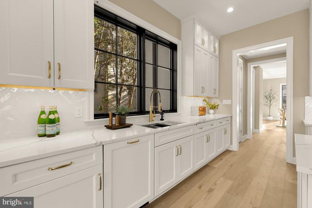 2733 CHESAPEAKE ST NW, Washington, DC 20008