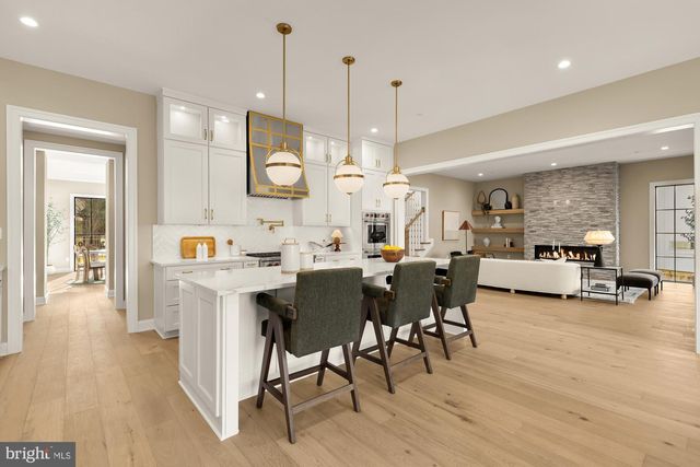 2733 CHESAPEAKE ST NW, Washington, DC 20008