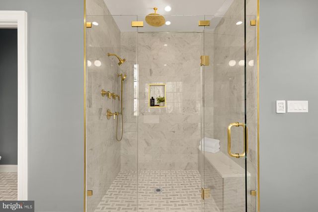 2733 CHESAPEAKE ST NW, Washington, DC 20008