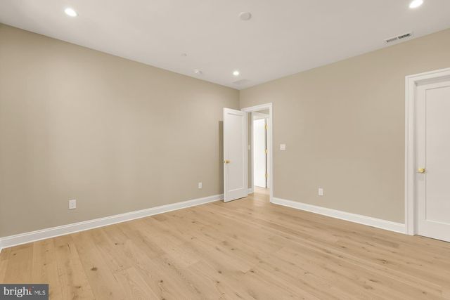 2733 CHESAPEAKE ST NW, Washington, DC 20008