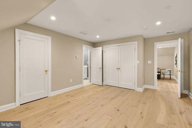 2733 CHESAPEAKE ST NW, Washington, DC 20008