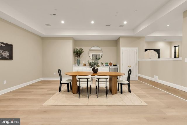 2733 CHESAPEAKE ST NW, Washington, DC 20008