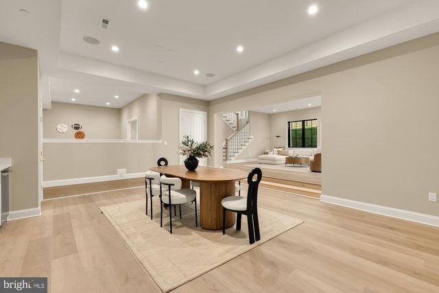 2733 CHESAPEAKE ST NW, Washington, DC 20008