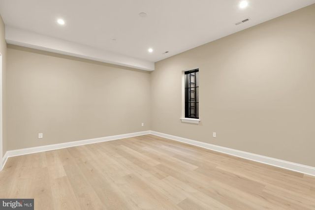 2733 CHESAPEAKE ST NW, Washington, DC 20008