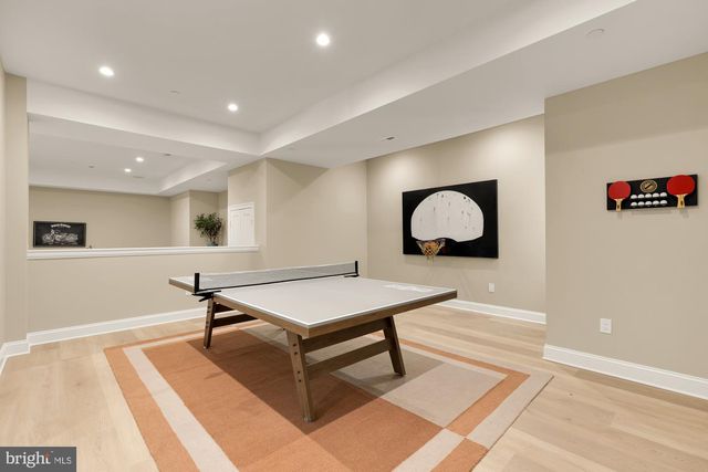 2733 CHESAPEAKE ST NW, Washington, DC 20008