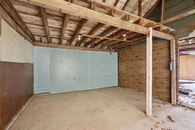 815 MADISON STREET, Little Chute, WI 54140