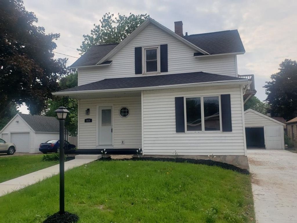 815 MADISON STREET, Little Chute, WI 54140