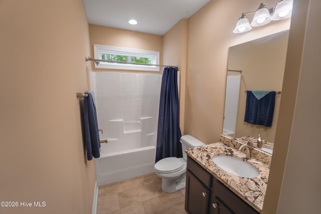 1725 Yucca Court SW, Ocean Isle Beach, NC 28469